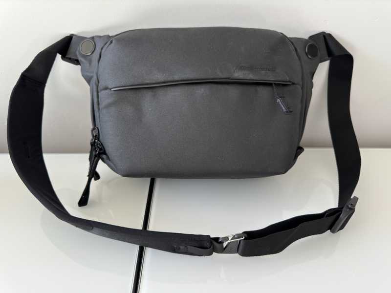 Peak design everyday 2024 sling 10l black